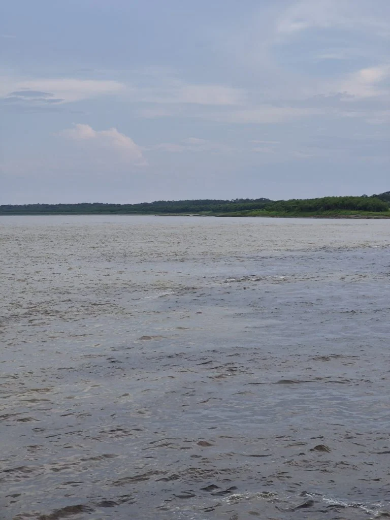 Review: galaxy s25 fe supera expectativas com ótima câmeras e bateria Foto do encontro dos rios de manaus tirada pelo galaxy s25 fe