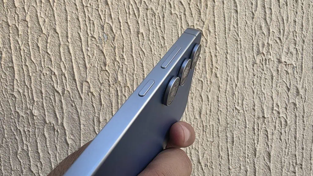 Review: galaxy s25 fe supera expectativas com ótima câmeras e bateria Botões do galaxy s25 fe