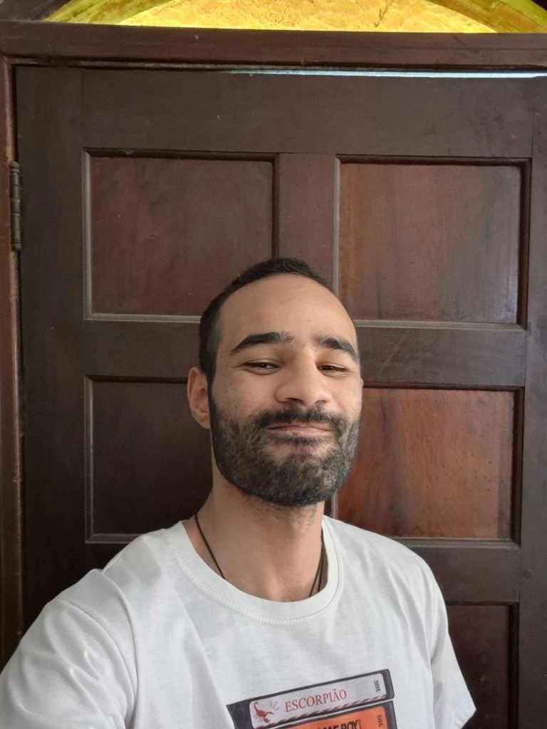 Review: galaxy s25 fe supera expectativas com ótima câmeras e bateria Selfie tirada pelo galaxy s25 fe