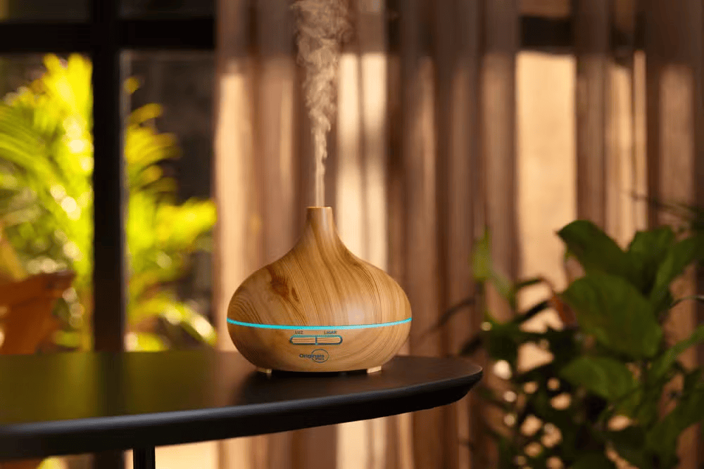 أطلق متجر iPlace مجموعة من منتجات المنزل الذكي المتوافقة مع Apple HomeKit و Alexa و Google و SmartThings. أطلقت شركة iPlace مجموعة من منتجات المنزل الذكي المتوافقة مع أنظمة Apple HomeKit وAlexa وGoogle وSmartThings. وتُعدّ هذه المنتجات الأولى من نوعها في البرازيل التي تعمل بنظام المنزل الذكي المتوافق مع تطبيق Apple Home.