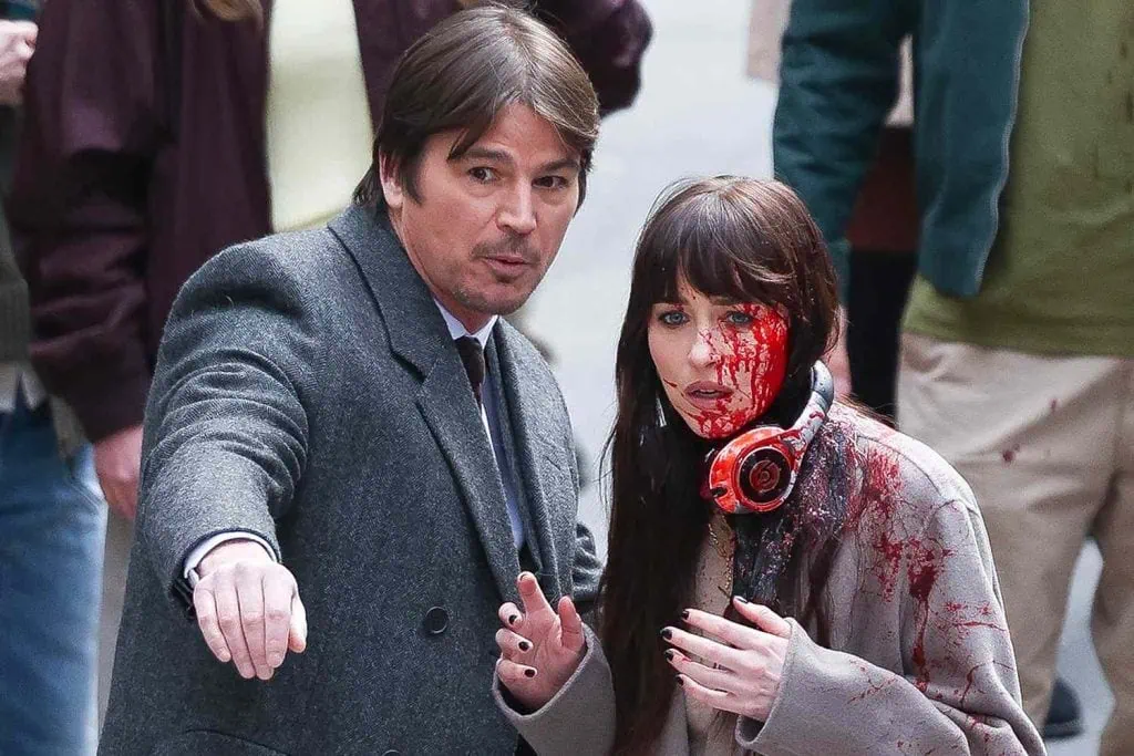 Veja os filmes mais esperados de 2026 Josh hartnett e dakoa johnson nas gravações de verity