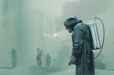 Pôster de chernobyl, uma das melhores séries históricas da lista