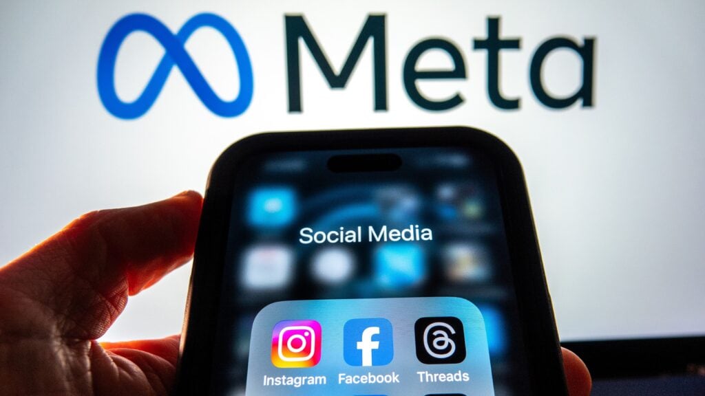 Whatsapp vai ter plano de assinatura paga! Entenda Aplicativos da meta em um celular