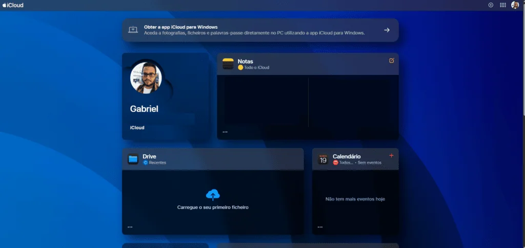 Como apagar um iphone roubado ou perdido pelo icloud Tela do aplicativo icloud mostrando opções de gerenciamento de dispositivos.