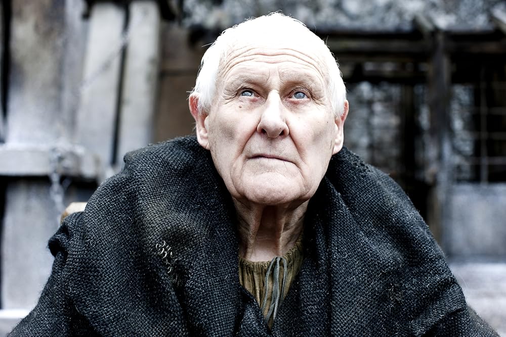 Veja a árvore genealógica da família targaryen Aemon targaryen (peter vaughan)
