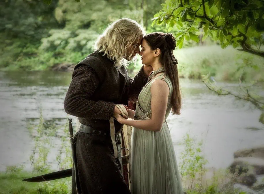 Veja a árvore genealógica da família targaryen Rhaegar targaryen (wilf scolding), que se casou secretamente com lyanna stark (aisling franciosi)
