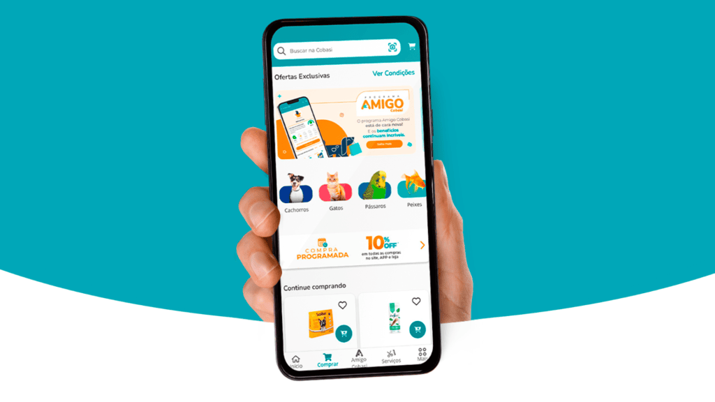 Vai viajar para o brasil? Confira apps essenciais para usar no país Smartphone exibindo aplicativos populares no brasil, como transporte e compras.