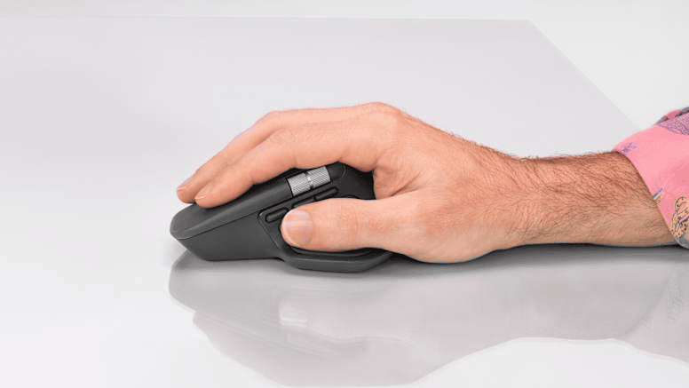 Review: mouse mx master 4 é perfeito para produtividade Mouse mx master 4 funciona em qualquer superfície (imagem: logitech)