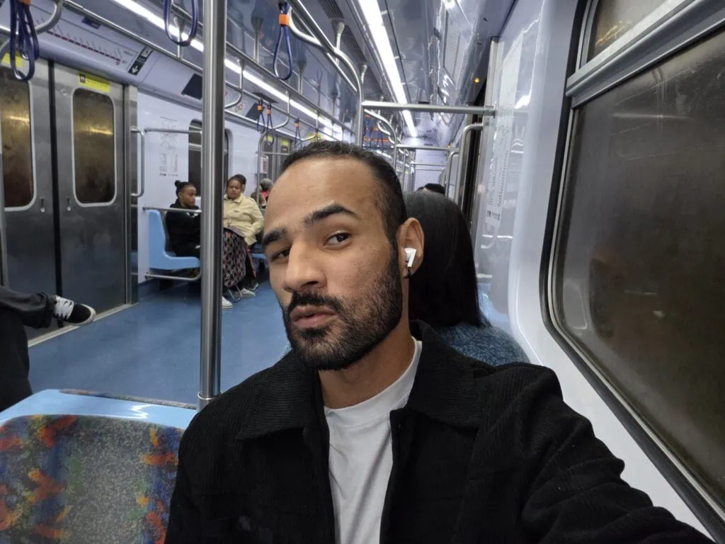 Review: galaxy s26 ultra inova com tela de privacidade e mantém ótimas câmeras Foto tirada pela câmera frontal do galaxy s26 ultra