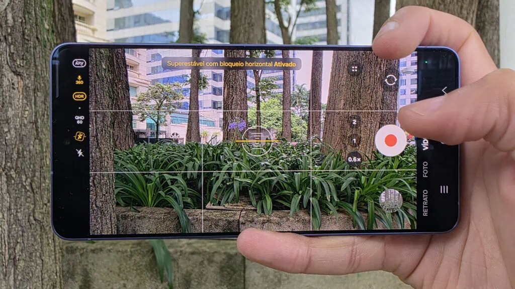 Обзор: Galaxy S26 Ultra предлагает инновационную функцию защиты конфиденциальности на экране и сохраняет отличные камеры. Режим суперстабилизации изображения на Galaxy S26 Ultra