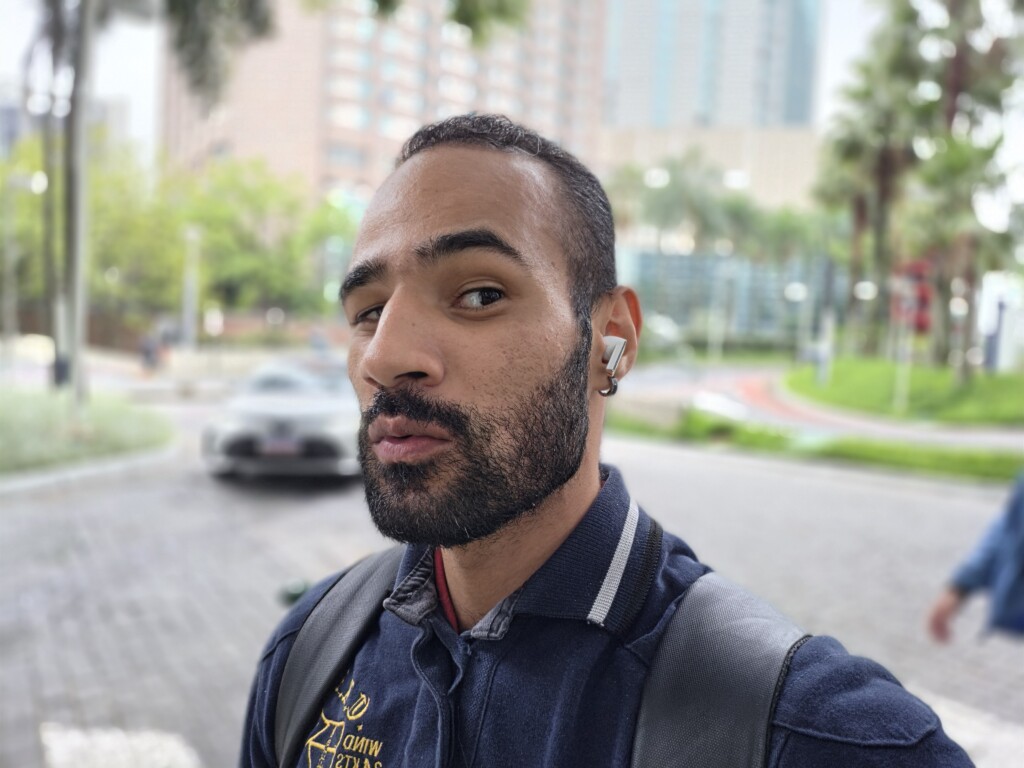 Review: galaxy s26 ultra inova com tela de privacidade e mantém ótimas câmeras Review: galaxy s26 ultra inova com tela de privacidade e mantém ótimas câmeras. A nova geração do smartphone premium da samsung traz tecnologia inédita de privacidade de tela, câmeras aprimoradas e maior duração de bateria, dentre outras novidades. Vela o que achamos dele: