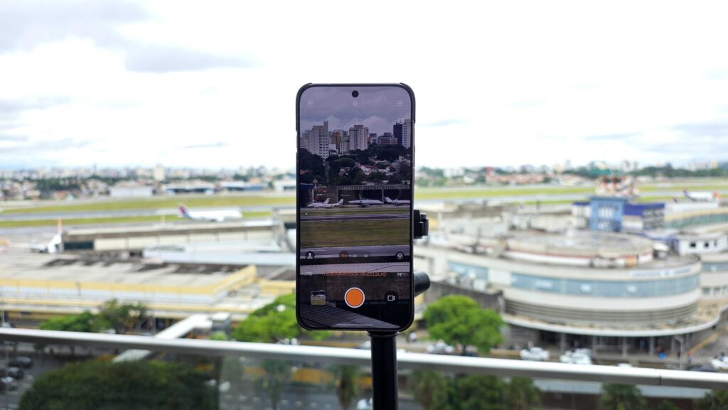 Oppo find x9 pro chega ao brasil com lente da hasselblad de 200 mp Módulo teleconversor profissional oppo hasselblad de câmera do oppo find x9 pro