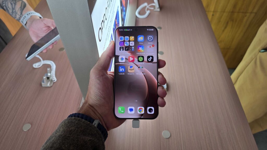 Tela do oppo find x9 pro