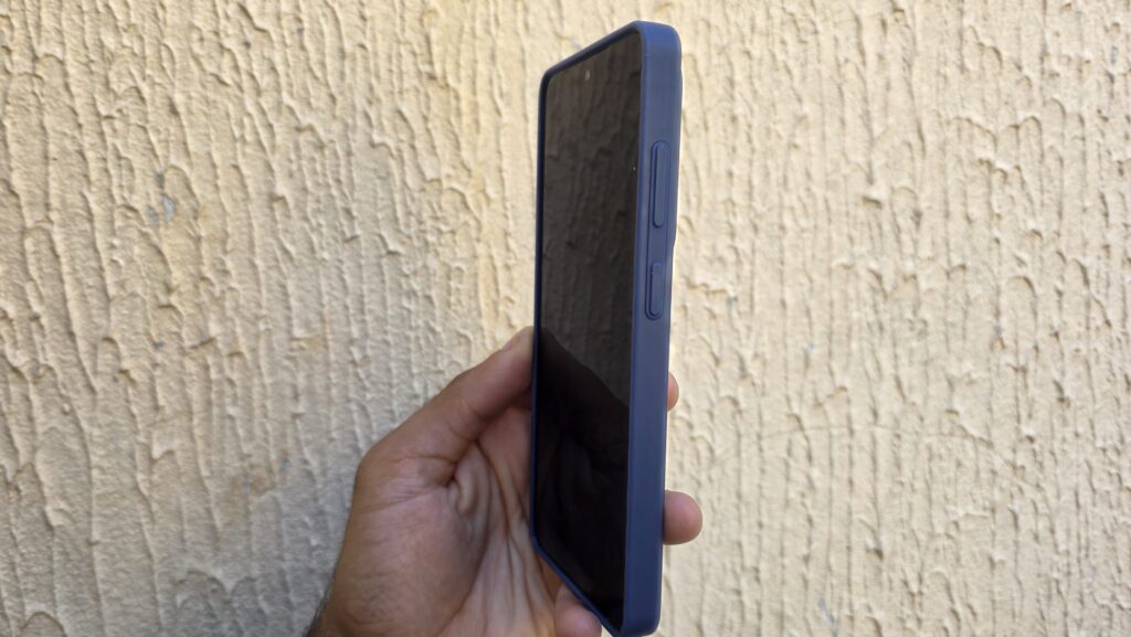 Review: De Galaxy S26 Ultra innoveert met een privacyscherm en behoudt uitstekende camera's. Galaxy S26 Ultra-scherm