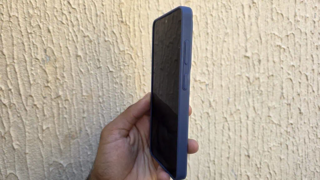 Review: galaxy s26 ultra inova com tela de privacidade e mantém ótimas câmeras Tela do galaxy s26 ultra