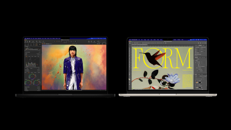 Dois macbooks abertos exibindo edição de fotos e design gráfico com chips m5, m5 pro e m5 max.