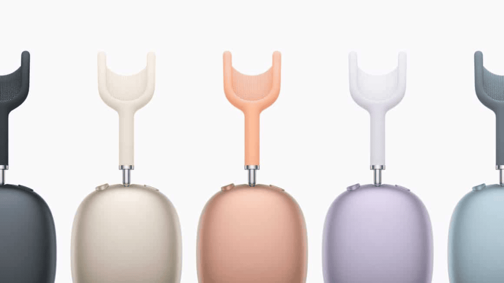 苹果发布搭载H2芯片的AirPods Max 2,售价6590雷亚尔。 苹果发布搭载H2芯片的AirPods Max 2,售价6590雷亚尔。