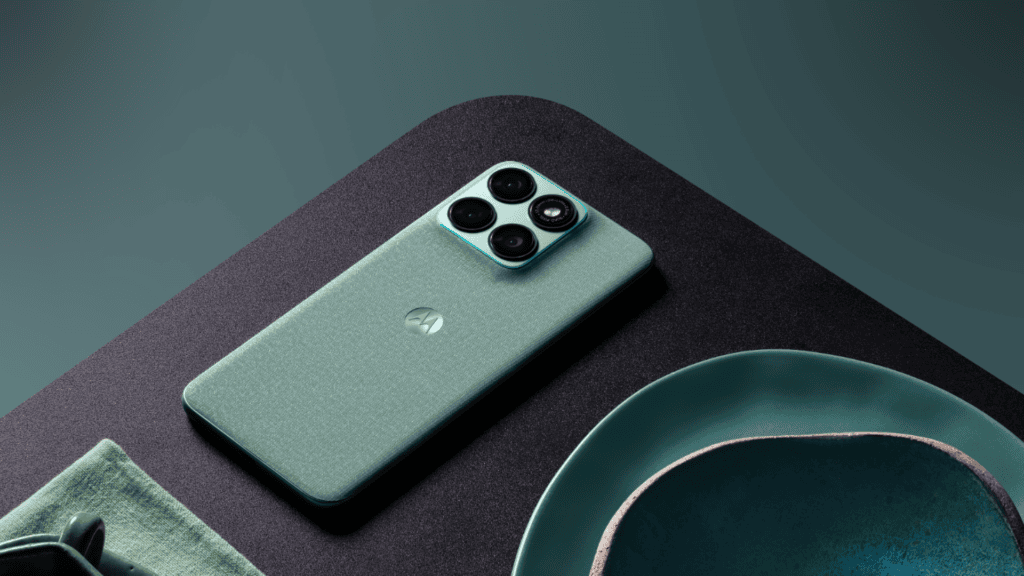 Motorola edge 70, edge 70 fusion+ e edge 70 fusion chegam ao brasil. Aparelhos possuem câmera principal de 50 mp e apostam em alta resistência mesmo sendo ultrafinos. Veja fotos, especificações e preços