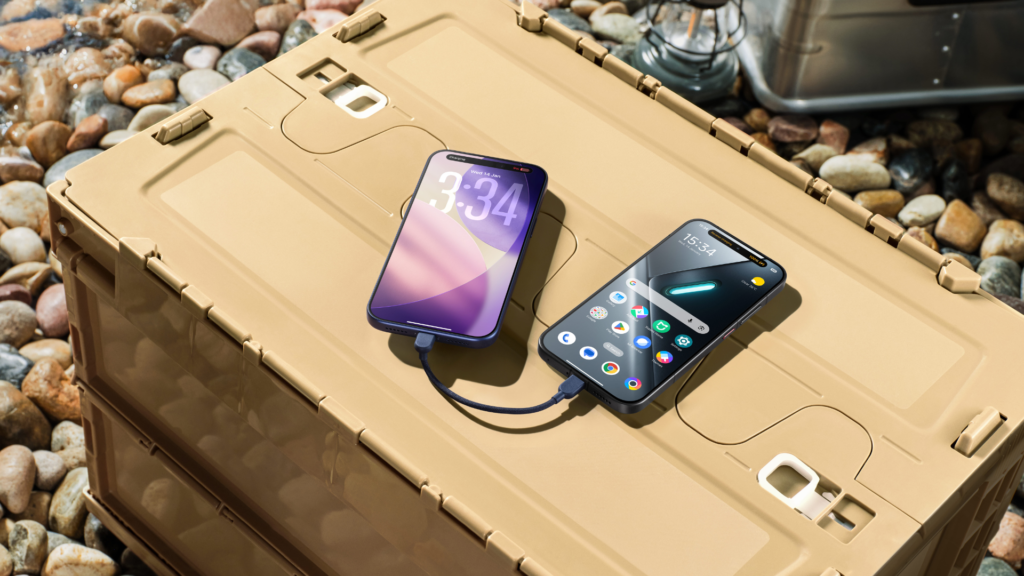 Poco x8 pro chega ao brasil com câmera de 50 mp e proposta de ser powerbank. Entenda Poco x8 pro recarregando um iphone 17 pro