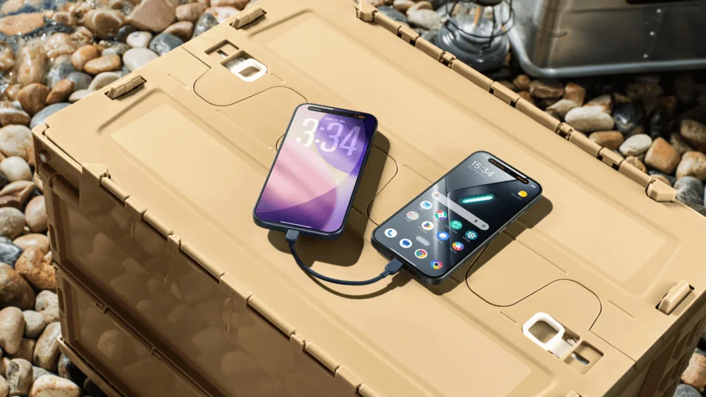 Poco X8 Proが50MPカメラを搭載し、モバイルバッテリーとしても使えるというコンセプトでブラジルに登場。詳細はこちら。 Poco X8 ProがiPhone 17 Proを充電している