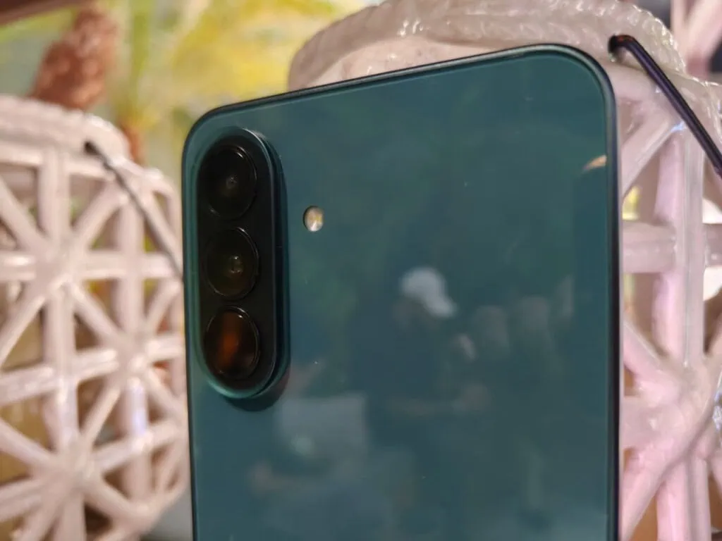 De Galaxy A57 en Galaxy A37 zijn nu verkrijgbaar in Brazilië. Ontdek de nieuwe functies! Galaxy A37 camera's aan de achterkant
