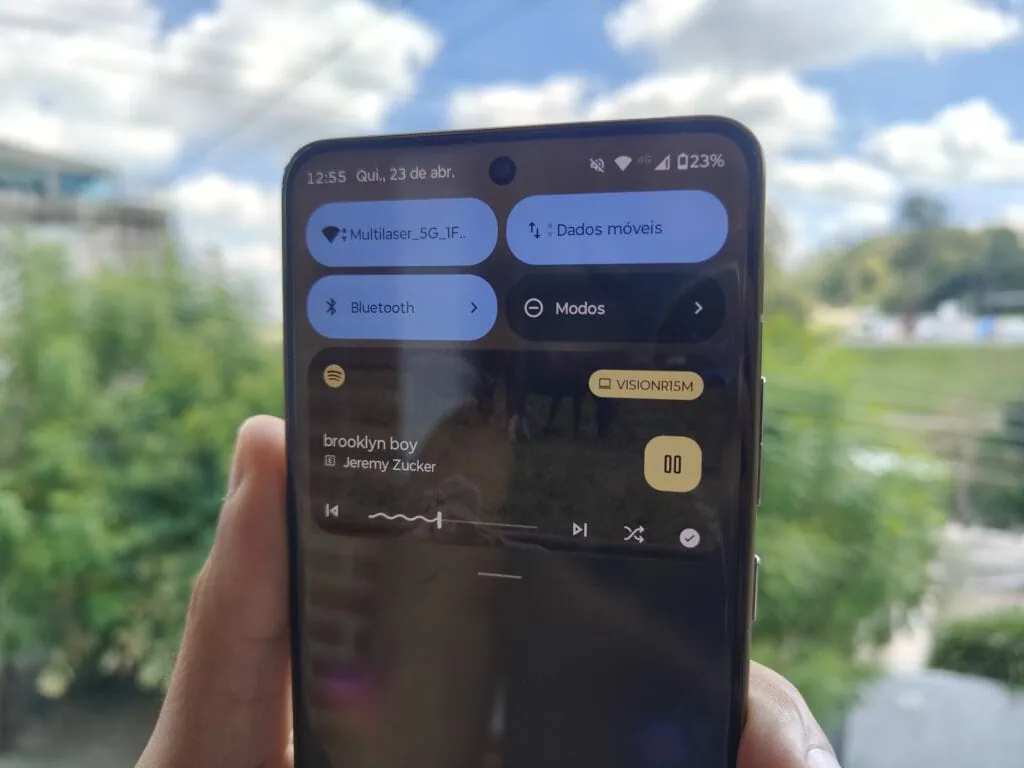 Análisis: El Motorola Signature es una obra maestra en cuanto a rendimiento de la cámara y la batería. Análisis: El Motorola Signature destaca por su cámara y batería. Con especificaciones que rivalizan con las del Galaxy S26 Ultra y el iPhone 17 Pro Max, esta opción de Motorola es más asequible y ofrece una excelente experiencia de usuario. Consulta el análisis.