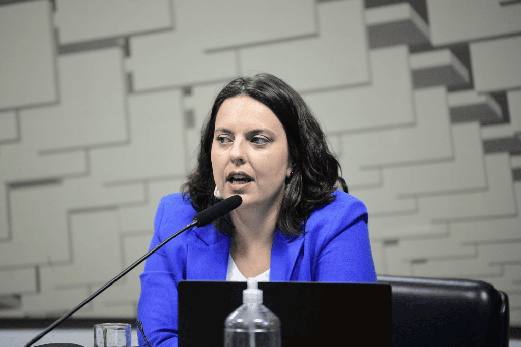 Google terá que responder ao jornalismo brasileiro por uso de ia Camila cabral pires alves.