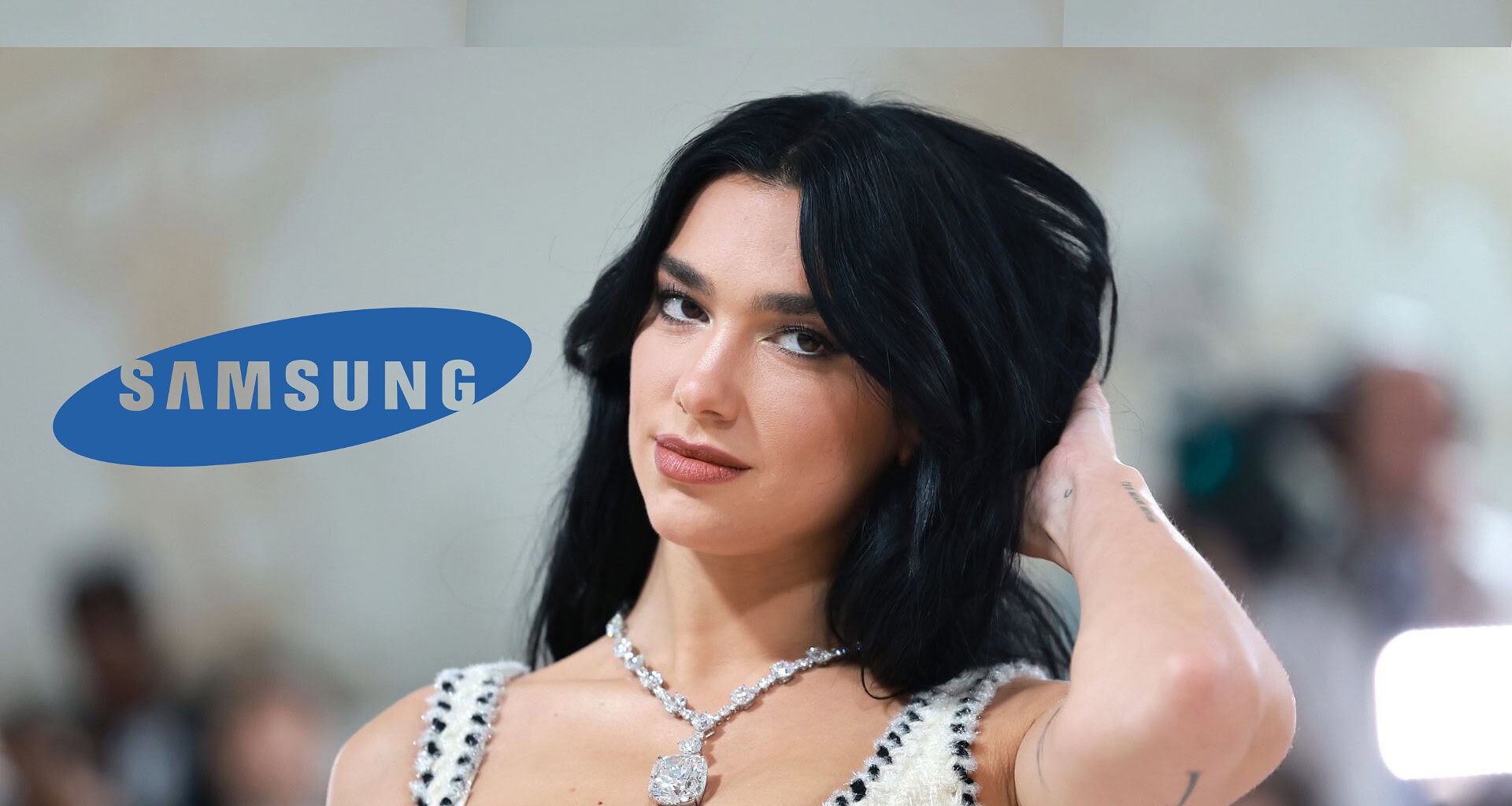 رفعت دوا ليبا دعوى قضائية ضد شركة سامسونج لاستخدامها صورتها على أجهزة التلفزيون الخاصة بالعلامة التجارية.