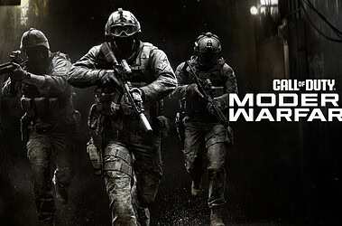Soldados armados aparecem ao lado do logo de call of duty modern warfare 4