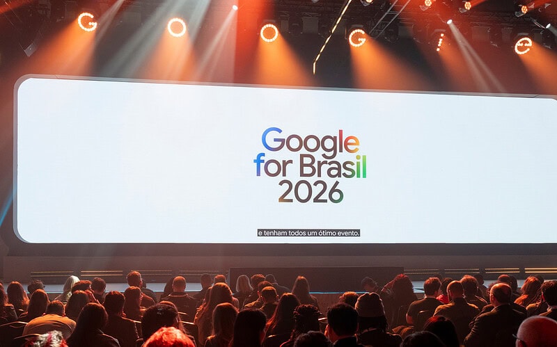Google for brasil 2026: veja as principais novidades no evento. Durante o evento, a empresa falou sobre gemini no chrome, pergunte ao google maps, assistente de ia para empreendedores, anote certo com sebrae, simulados para enem, acordos com a cbf e até sobre saúde. Confira os principais anúncios