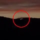 Imagem destacada sobre ovnis no paraná com luz registrada no céu e destaque visual para o ponto luminoso