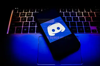 Governo federal proíbe o discord para menores de 18 anos
