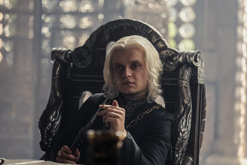 Aegon ii targaryen (tom glynn-carney)