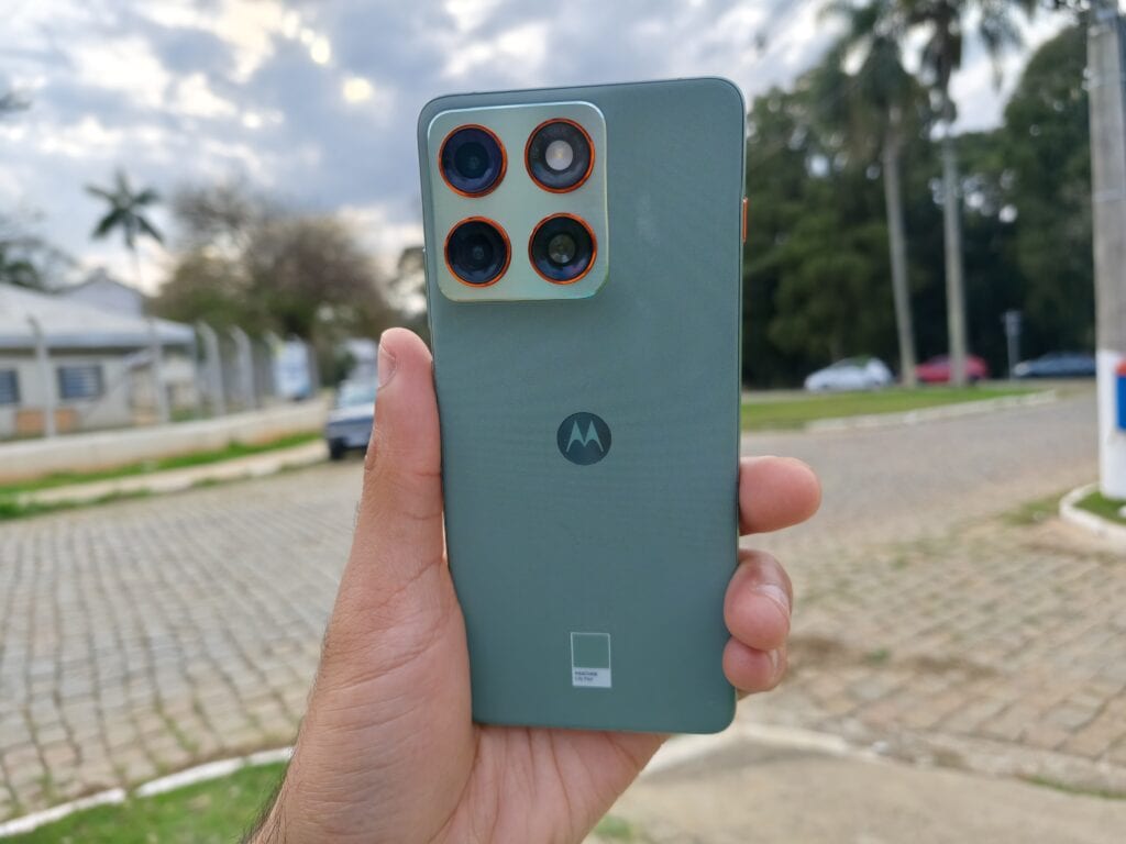 Motorola edge 70
