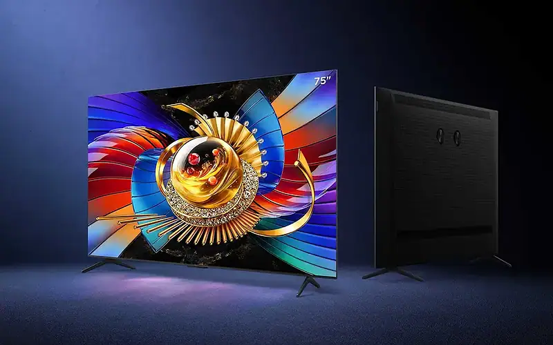 Tv tcl q7d pro vista de frente e de costas em cenário escuro