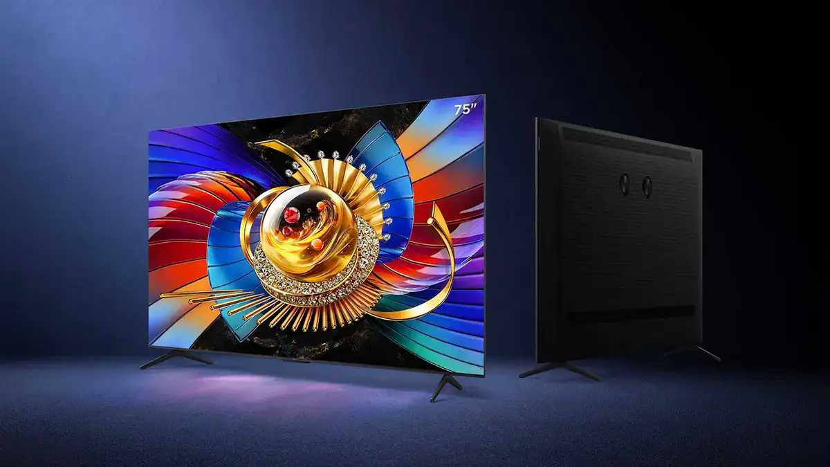 Tv tcl q7d pro vista de frente e de costas em cenário escuro