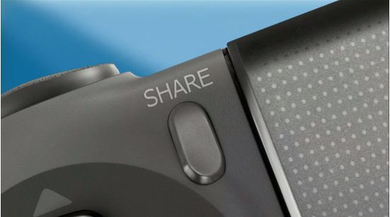 Viajar para comprar playstation 4 em miami sai mais barato do que no brasil Novo controle dualshock 4 (playstation) que possui um touch pad no centro e tecla "share"