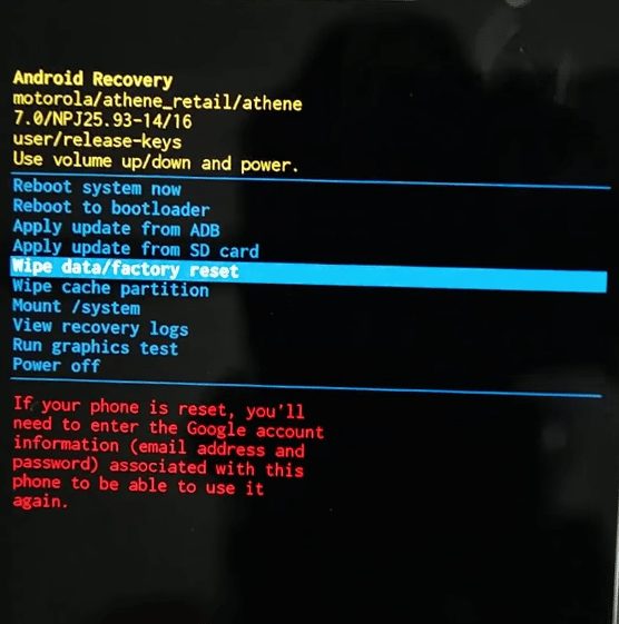 Tutorial: como restaurar o android para o padrão de fábrica(todas as marcas) Escolha wipe data/factory reset