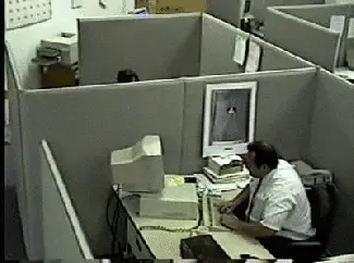 Temukan kisah video viral pertama di internet Temukan kisah video viral pertama di internet. Di masa ketika youtube tidak ada, video sederhana lebih sukses dari yang saya kira.