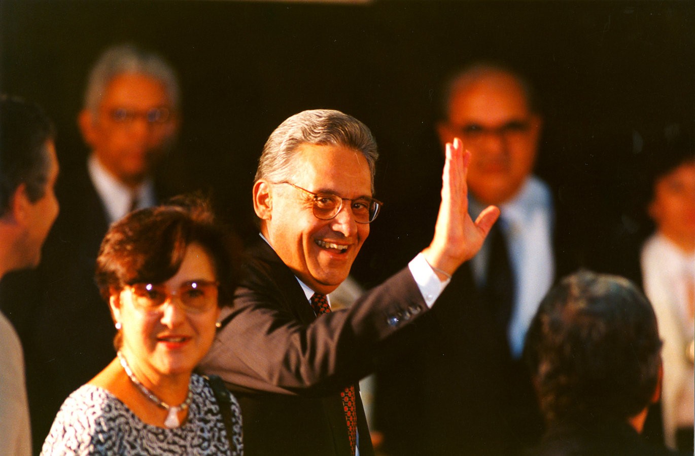 A história da urna eletrônica brasileira A história da urna eletrônica brasileira. A urna eletrônica brasileira foi criada no século passado e hoje é exportada para outros países, tornando o brasil protagonista nesta tecnologia
