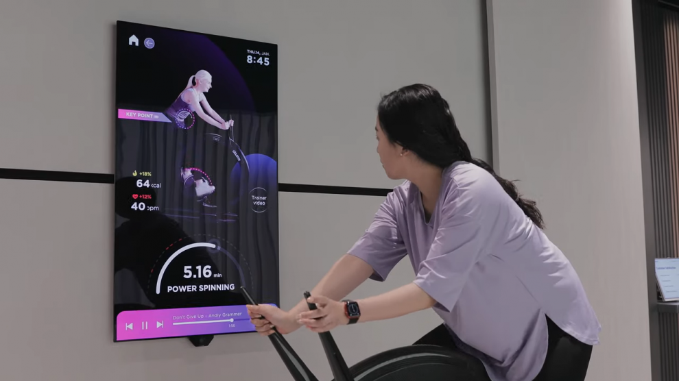 Ces 2021: telas transparentes da lg são a aposta do futuro Ces 2021: telas transparentes da lg são a aposta do futuro. A tecnologia de telas transparentes da lg chega em aplicações para a casa, transporte público e comércio. Empresa também apresentou tela oled que se curva para uso em jogos