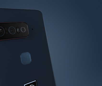 Smartphone for snapdragon insiders é o smartphone da qualcomm em parceria com a asus Smartphone for snapdragon insiders é o smartphone da qualcomm em parceria com a asus. Novo smartphone for snapdragon insiders é o primeiro smartphone proprietário da qualcomm, contando com as tecnologias mais avançadas da empresa